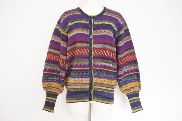 ポップなボーダーがおしゃれなモリオカサチコのカーディガンを買取しました