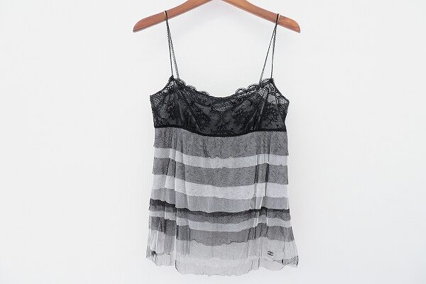 モノトーンのシースルーキャミを買取させて頂きました！シャネル