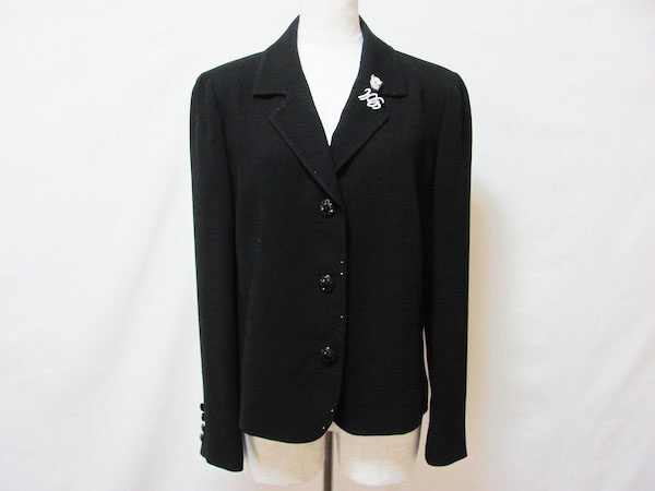 引き締まるシルエットが嬉しい｜伊太利屋のジャケットを買取しました