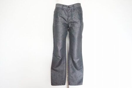 オールシーズン活躍！グッチのブラックデニムを買取させて頂きました