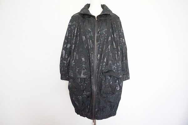 カジュアルと品のバランスが良いアウター！レッドヴァレンティノのコートを買取しました