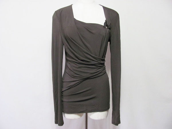 適度なギャザーでスタイルアップ｜マックスマーラのカットソーを買取しました