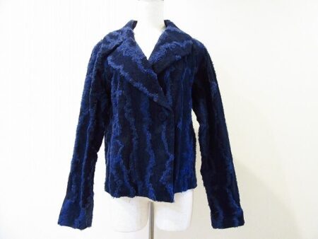 優しい雰囲気もある｜イッセイミヤケハートのジャケットを買取しました