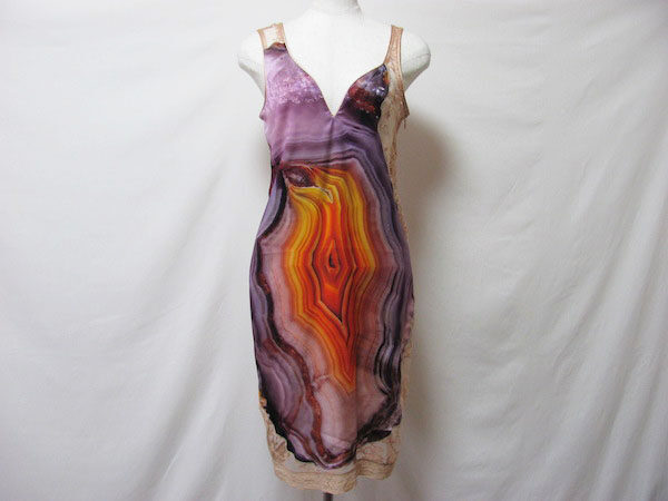 マーブル模様がおしゃれ|ジバンシィのワンピースを買取しました