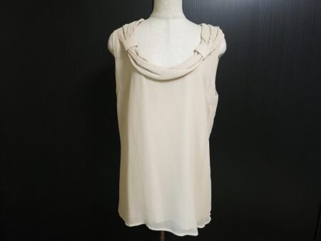 可愛らしく品よく決まる｜セントジョンのカットソーを買取しました