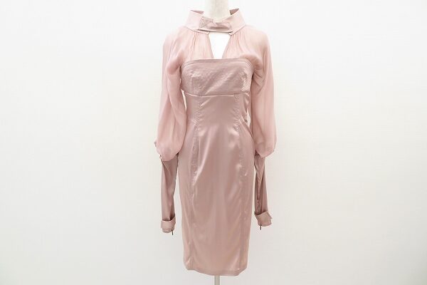 上品な肌見せ！グッチのワンピを買取させて頂きました