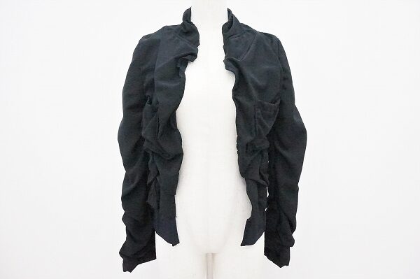 シワ加工がおしゃれなコムデギャルソンのジャケットを買取しました