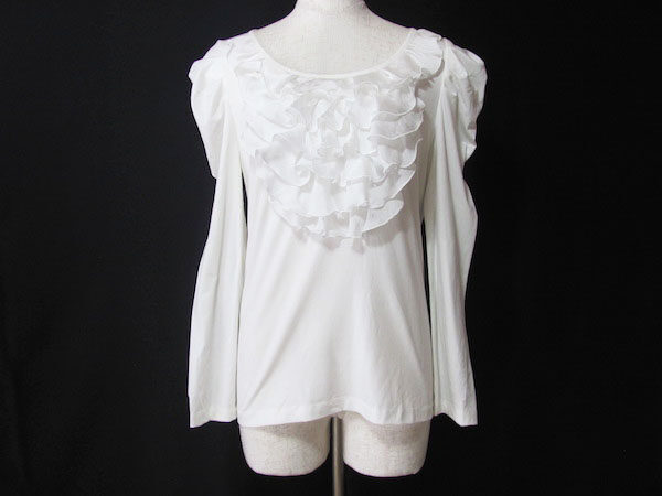 贅沢フリルが可愛い｜ユキトリイのカットソーを買取しました