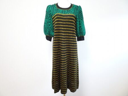 他店で買取してもらえなかったブランドもご相談ください！斉藤都世子のワンピースを買取いたしました