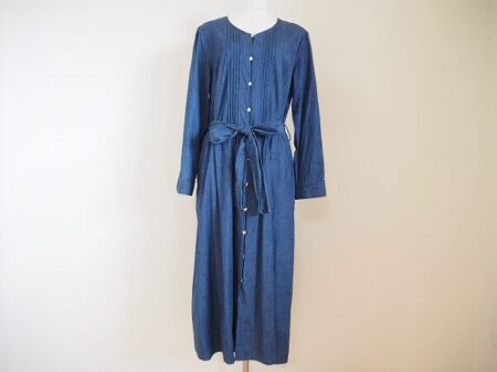 金ボタンが可愛い｜ローズティアラのワンピースを買取しました