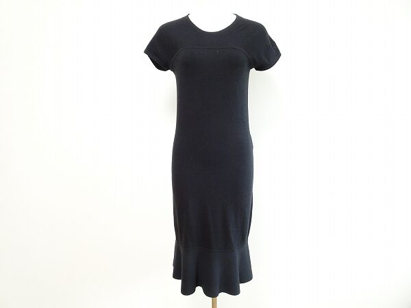 しっとりとした雰囲気になる｜セオリーのワンピースを買取しました