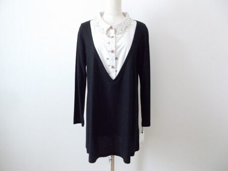 控えめなビーズがアクセントに｜アルベロベロのチュニックを買取しました