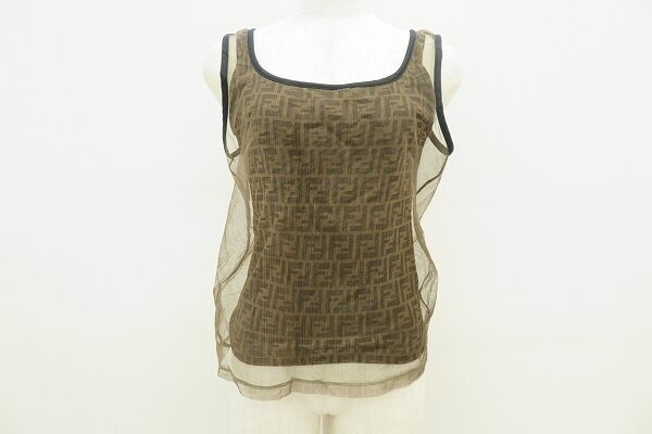 重ね着風がおしゃれなフェンディのカットソーを買取しました