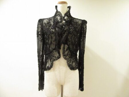 刺繍とシースルーで上質な仕上がりに｜銀座マギーのジャケットを買取しました