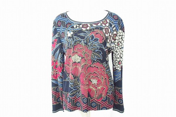 レオナールから浮世絵のような和モダンカットソー！を買取させて頂きました