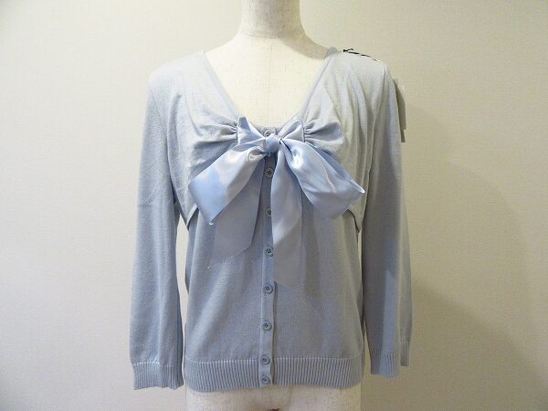 リボンがポイントに！ミスアシダ カーディガンを買取しました