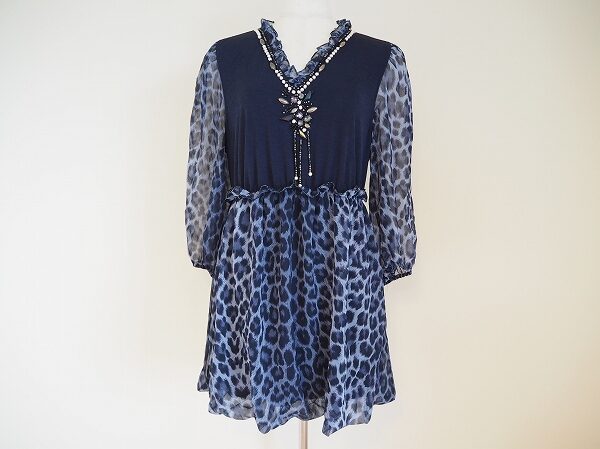 目を惹くイタリヤのヒョウ柄チュニックを買取させて頂きました