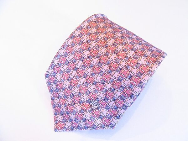上品な大人ピンク・ネクタイ！ヴェルサーチ 買取させて頂きました