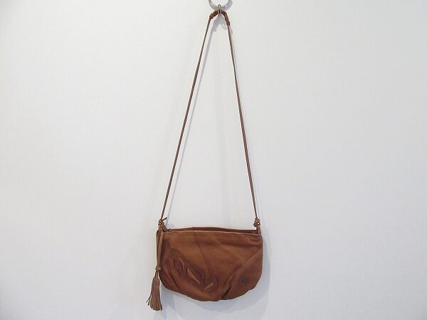 使いやすい大きさが嬉しい！イビザのショルダーバッグを買取しました