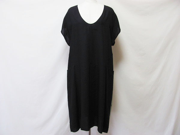 リラックスして着られる｜ワイズのワンピースを買取しました