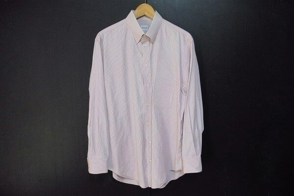 落ち着きを演出できる｜アルマーニコレツィオーニの長袖シャツを買取しました