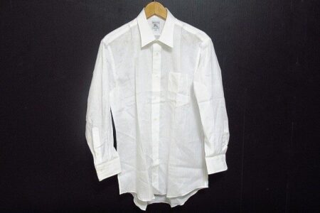 清潔感を存分に発揮｜バーバリーのメンズシャツを買取しました