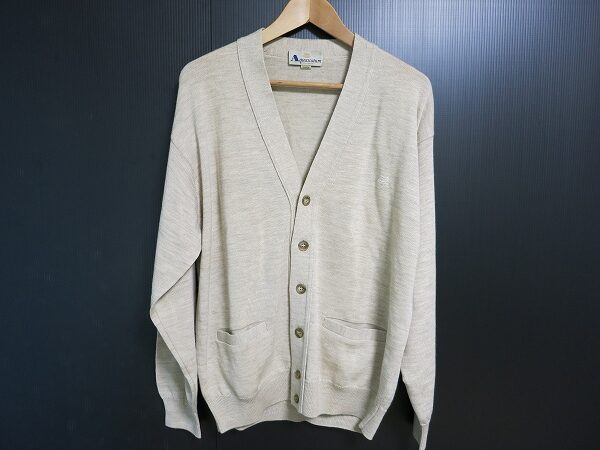 ゆったり着られる| アクアスキュータムのカーディガンを買取しました