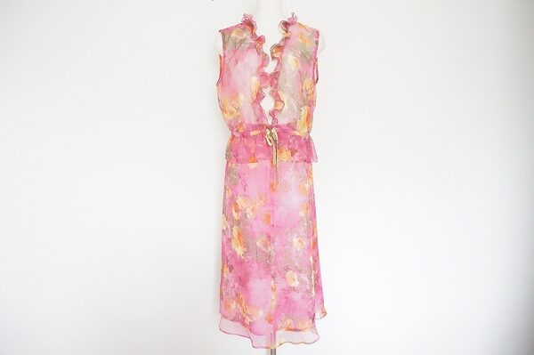 華やかさがエクセレント｜アルバロッサのセットアップを買取しました