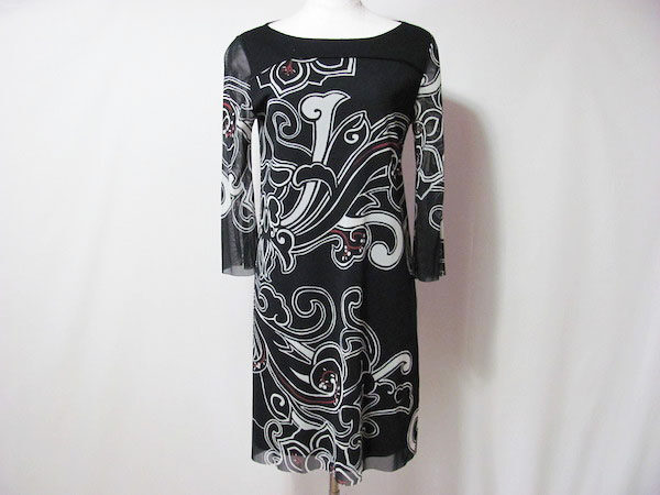 ヴィヴィアンタムのワンピースをお買取|メリハリあるモノクロバランスが素敵