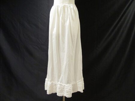 柔らか大人ホワイトのロングタイトスカート！ピンクハウスのアイテムを買取させて頂きました