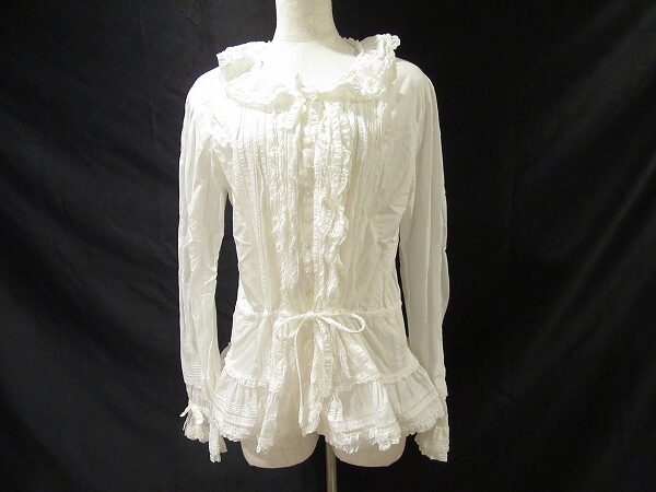 ピンクハウスの丸襟フリルブラウスを買取させて頂きました