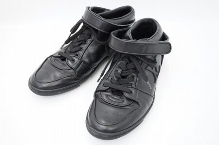 スタイリッシュに決まる｜ルイヴィトンのスニーカーを買取しました