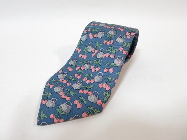 可愛いフルーツがらで親近感をゲット|エルメスのネクタイを買取しました