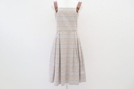 グレー×ブラウンの儚げな組み合わせが可愛い|フォクシー ワンピース