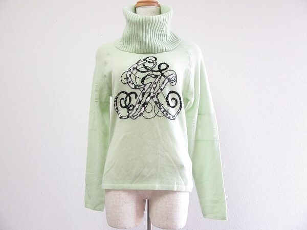 ブランドロゴのタートルネックニットを買取させて頂きました！イタリヤ