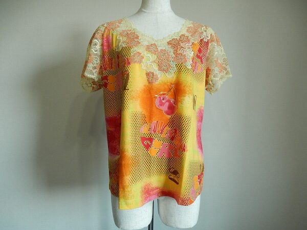 パワーをもらえる色使い｜インポートロッサのカットソーを買取しました