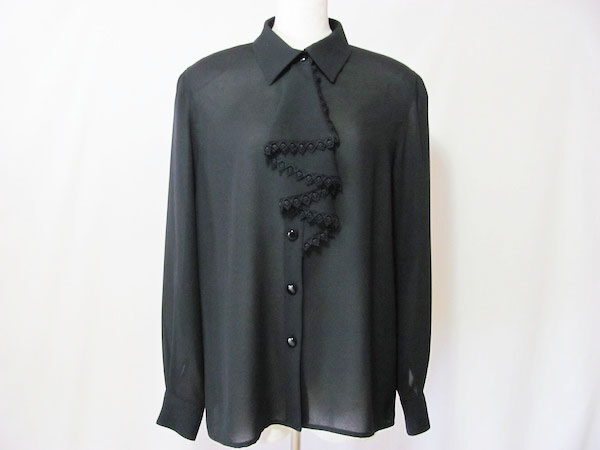 黒×シースルーで抜群の安定感｜ウンガロのシャツを買取しました