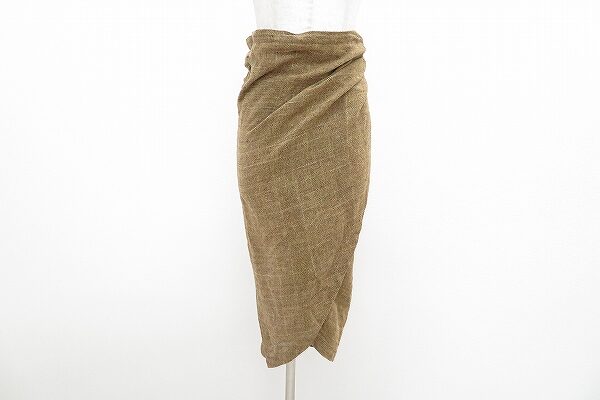 天然草木染でシックな印象に｜ウサトのスカートを買取しました