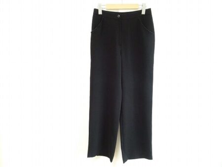 きれいめリラクシーな伊太利屋のワイドパンツを買取させて頂きました