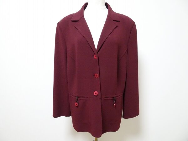 ボルドーがシックなヘルノ ジャケットを買取しました