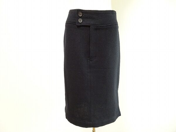 タイトなデザインに魅了|ワイズ ヨウジヤマモトのスカートを買取しました