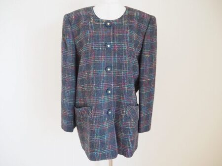 大人チェック！レリアンのノーカラージャケットを買取！