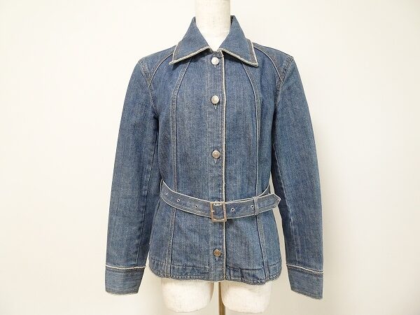 スッキリ決まる｜バーバリージャケットを買取しました