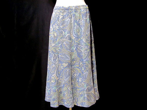 フェミニンなペイズリー柄！レリアンのスカートを買取させて頂きました