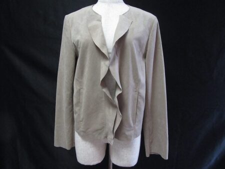 レリアンのスエード調ノーカラージャケットを買取させて頂きました