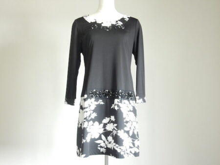 花柄と黒のバランスに脱帽｜スーパービューティのワンピースを買取しました