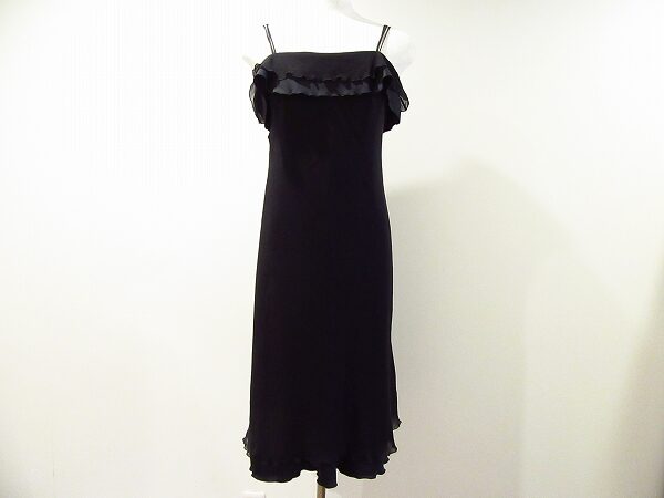 【お買取】ゴージャスなデザインが魅力的｜アルマーニコレツィオーニのワンピース