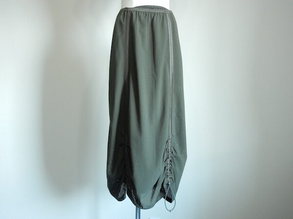 査定結果も説明します!ヒロココシノのスカートを買取いたしました