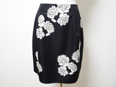 買取実績豊富な当店へ！ランバンのスカートを買取いたしました