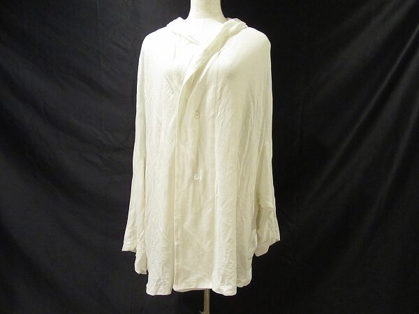 たおやかなオフホワイトが上品｜ワイズのカーディガンを買取しました